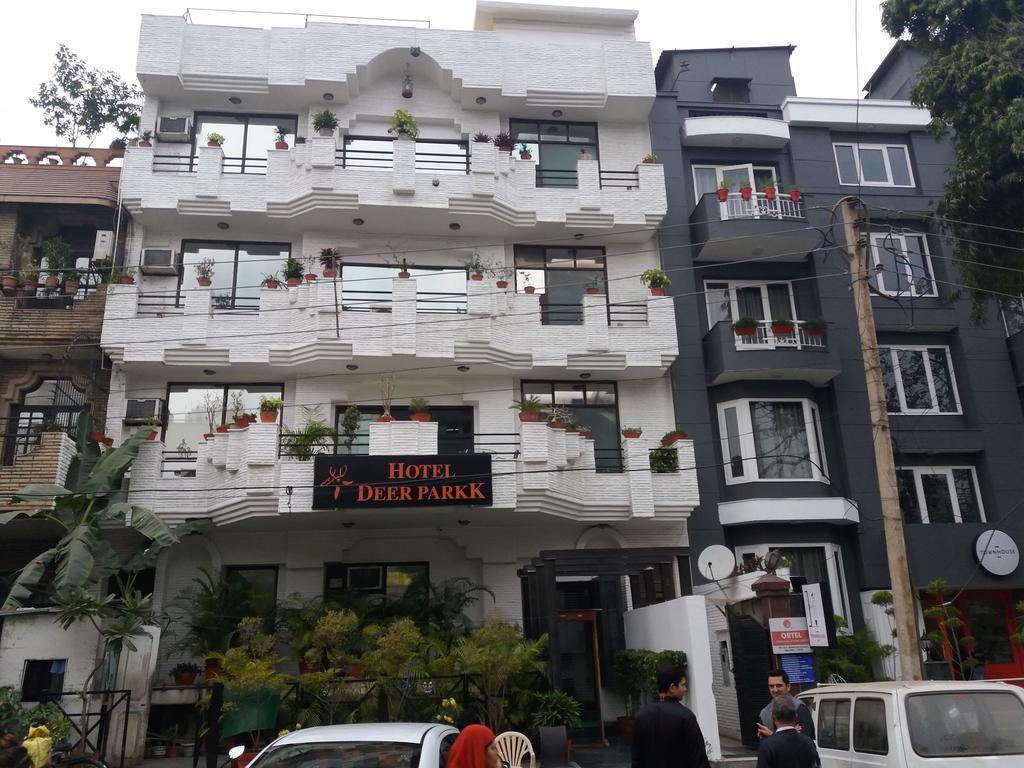 Hotel Deer Parkk Nuova Delhi Esterno foto