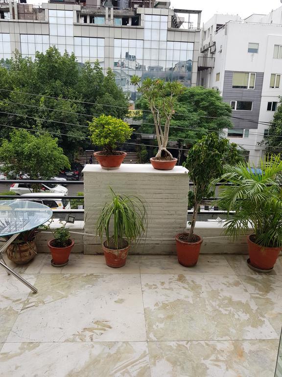 Hotel Deer Parkk Nuova Delhi Esterno foto